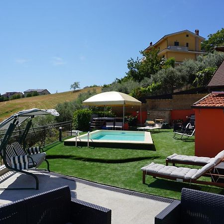 La Terrazza Motta Bed and Breakfast Atri Eksteriør billede