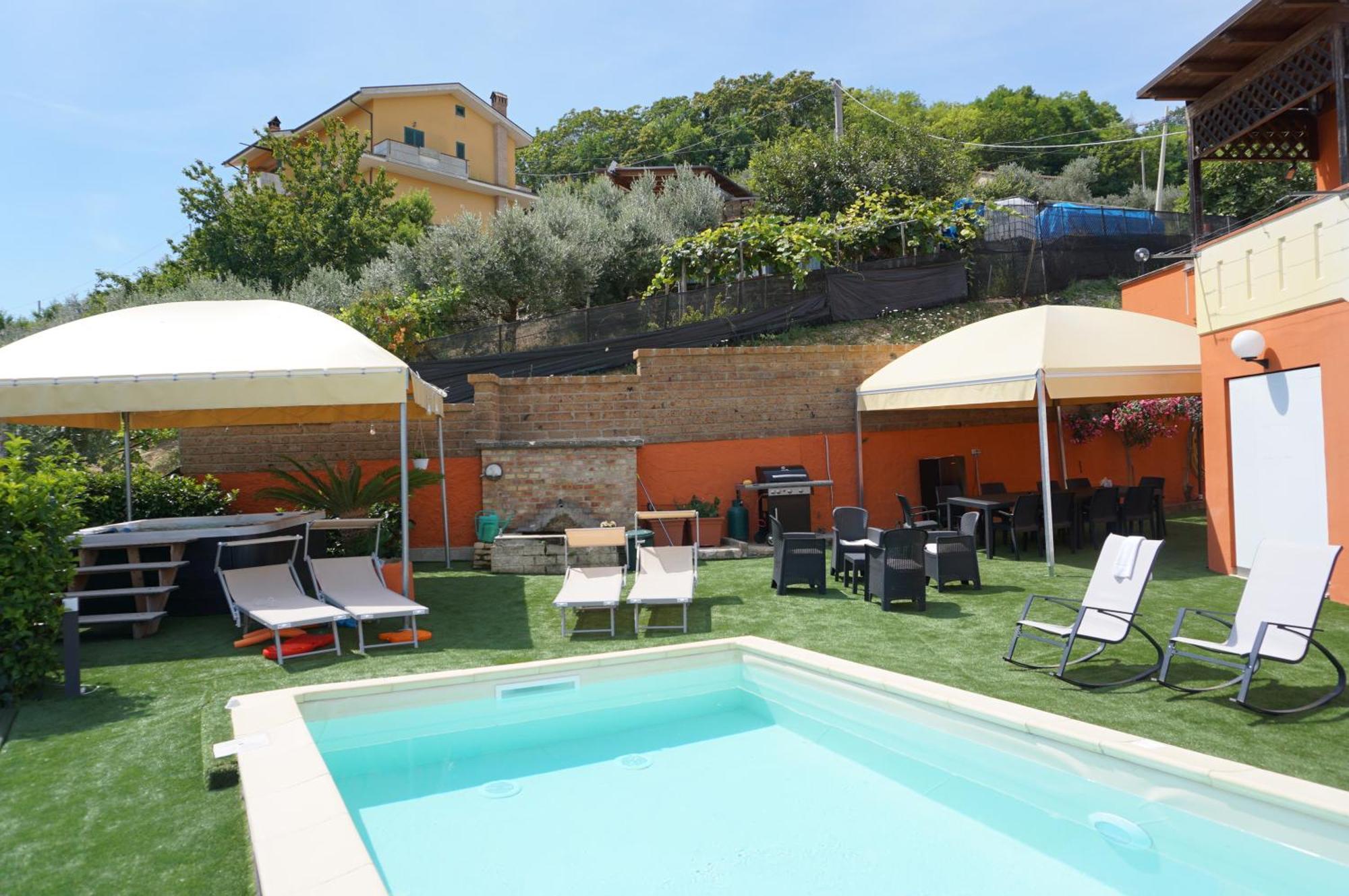La Terrazza Motta Bed and Breakfast Atri Eksteriør billede